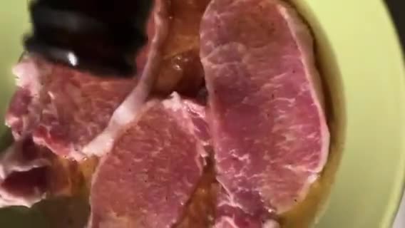 Foto del paso 2 de la receta: Lomo ibérico con calabacín frito en airFryer