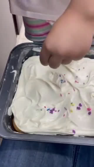 Foto del paso 3 de la receta: Pastel de vainilla sin huevos y sin batidora
