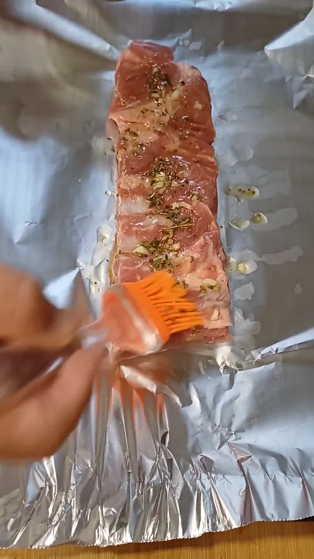 Foto del paso 4 de la receta: Costillar de churrasco al horno estilo barbacoa