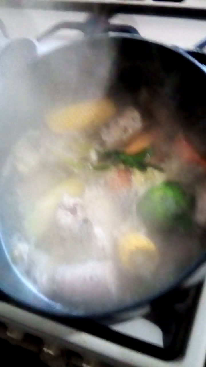 Foto del paso 3 de la receta: Pucherito y sopa 🍠🌽🐥╮(＾▽＾)╭🍵