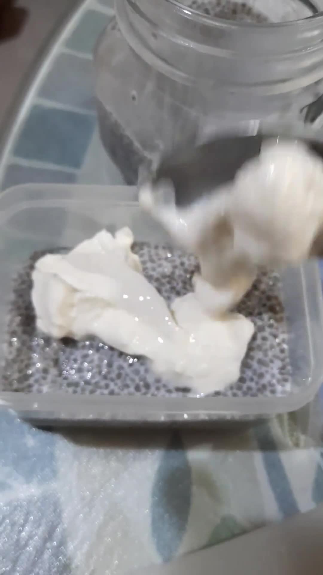 Foto langkah ke 2 dari resep Chia Pudding.