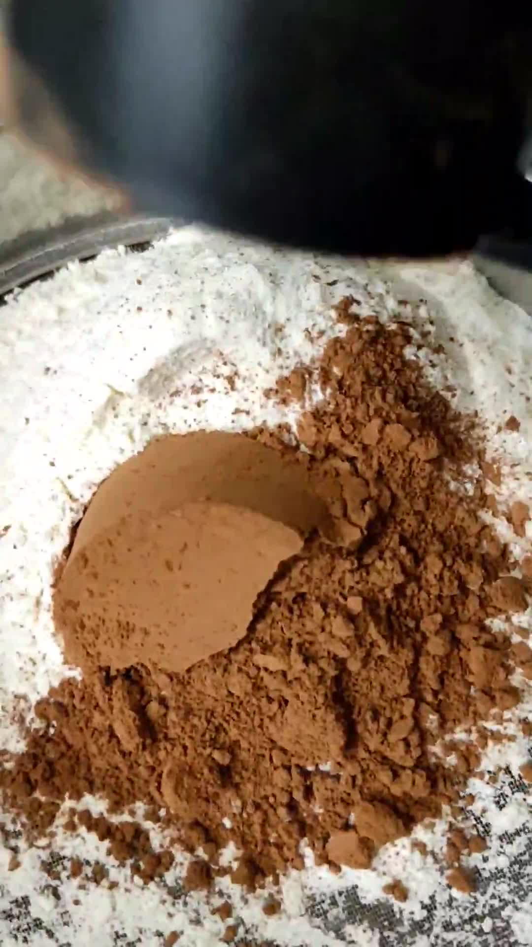A picture of step 1 of Buttercream Chocolate Cupcakes.