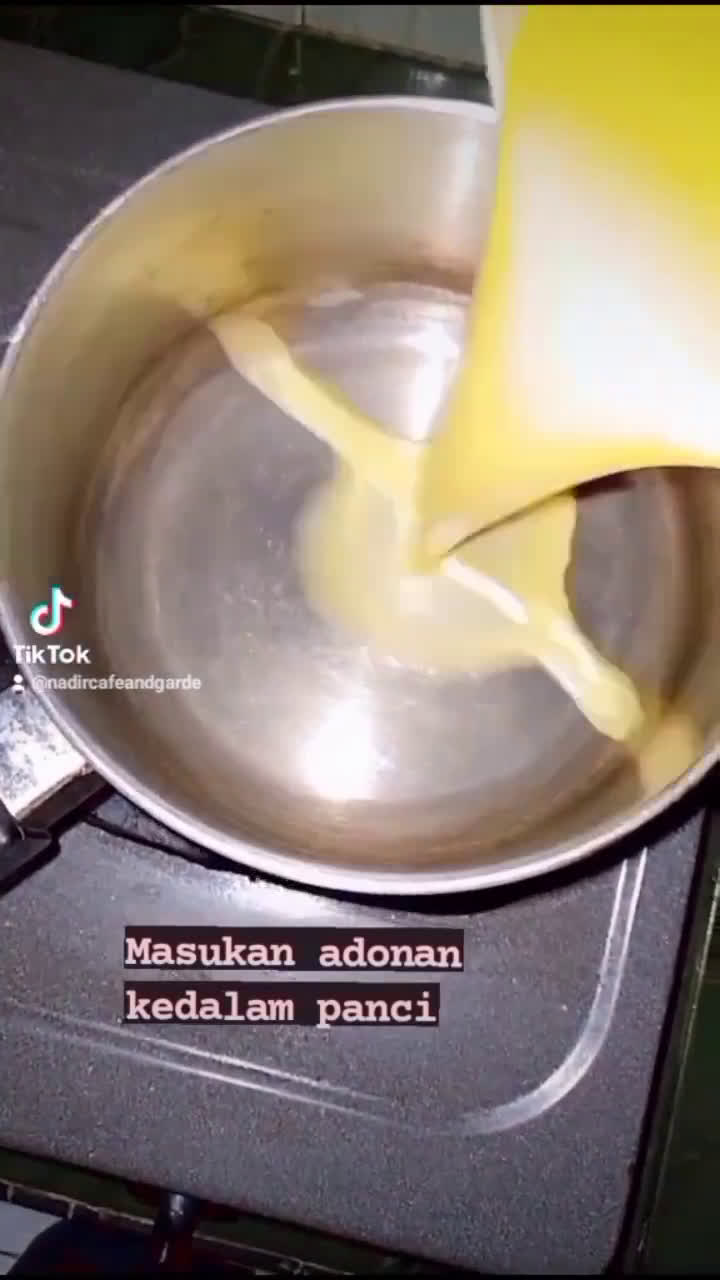 Foto langkah ke 4 dari resep Klappertaart panggang lembut ✨✨✨.