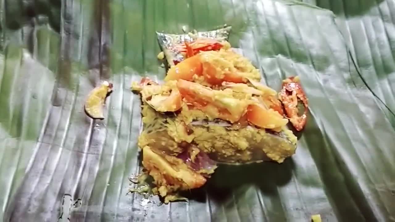 Foto langkah ke 6 dari resep Pais Iwak Nila/Pepes Ikan Nila khas Banjarmasin.