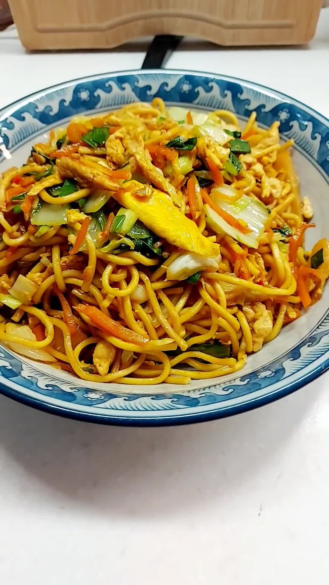 Foto langkah ke 3 dari resep Mie goreng special resep dri tukang jual.