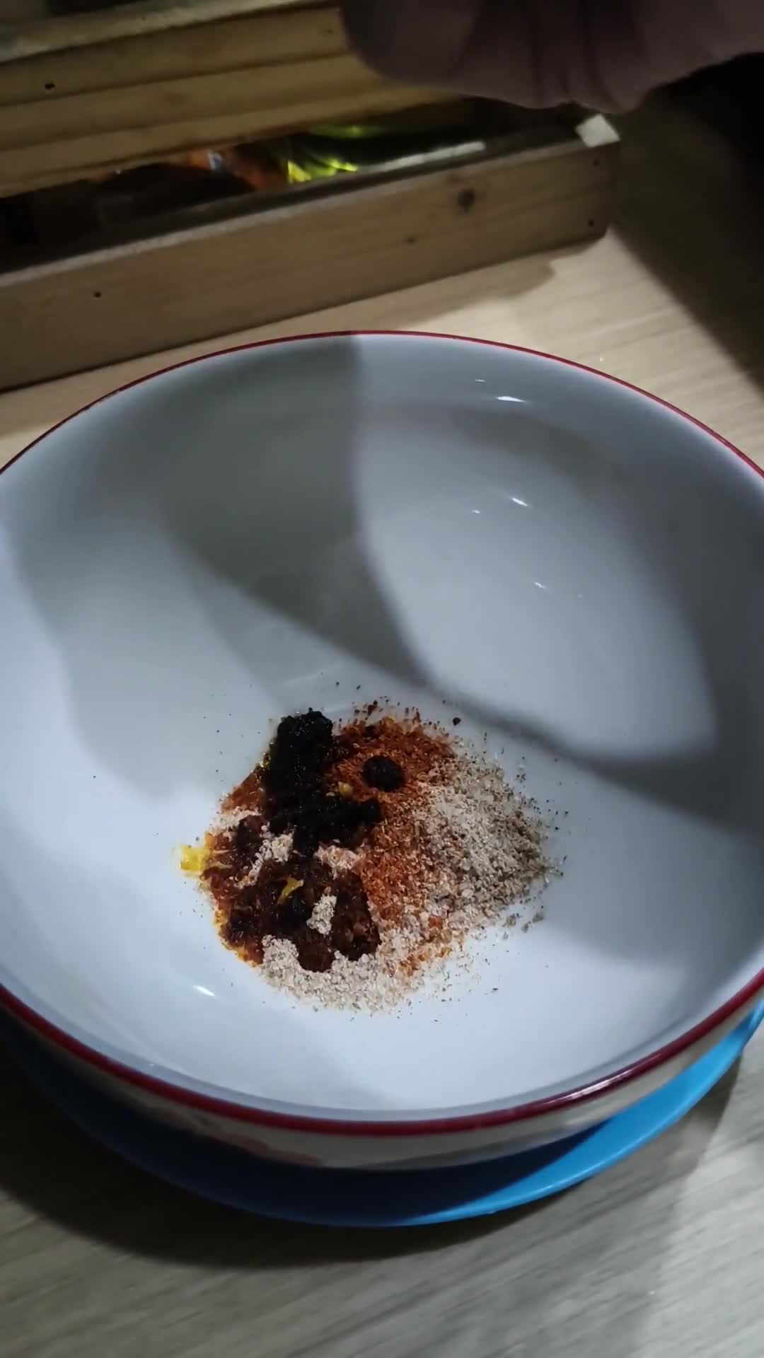 Foto langkah ke 6 dari resep Indomie Hype abis Jamur Enoki.