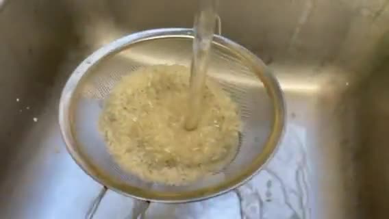 Foto del paso 1 de la receta: Arroz con leche en olla express
