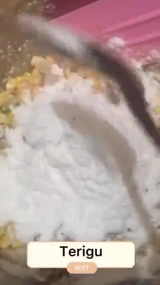 Foto langkah ke 3 dari resep Adonan Bakwan jagung atau dadar jagung.