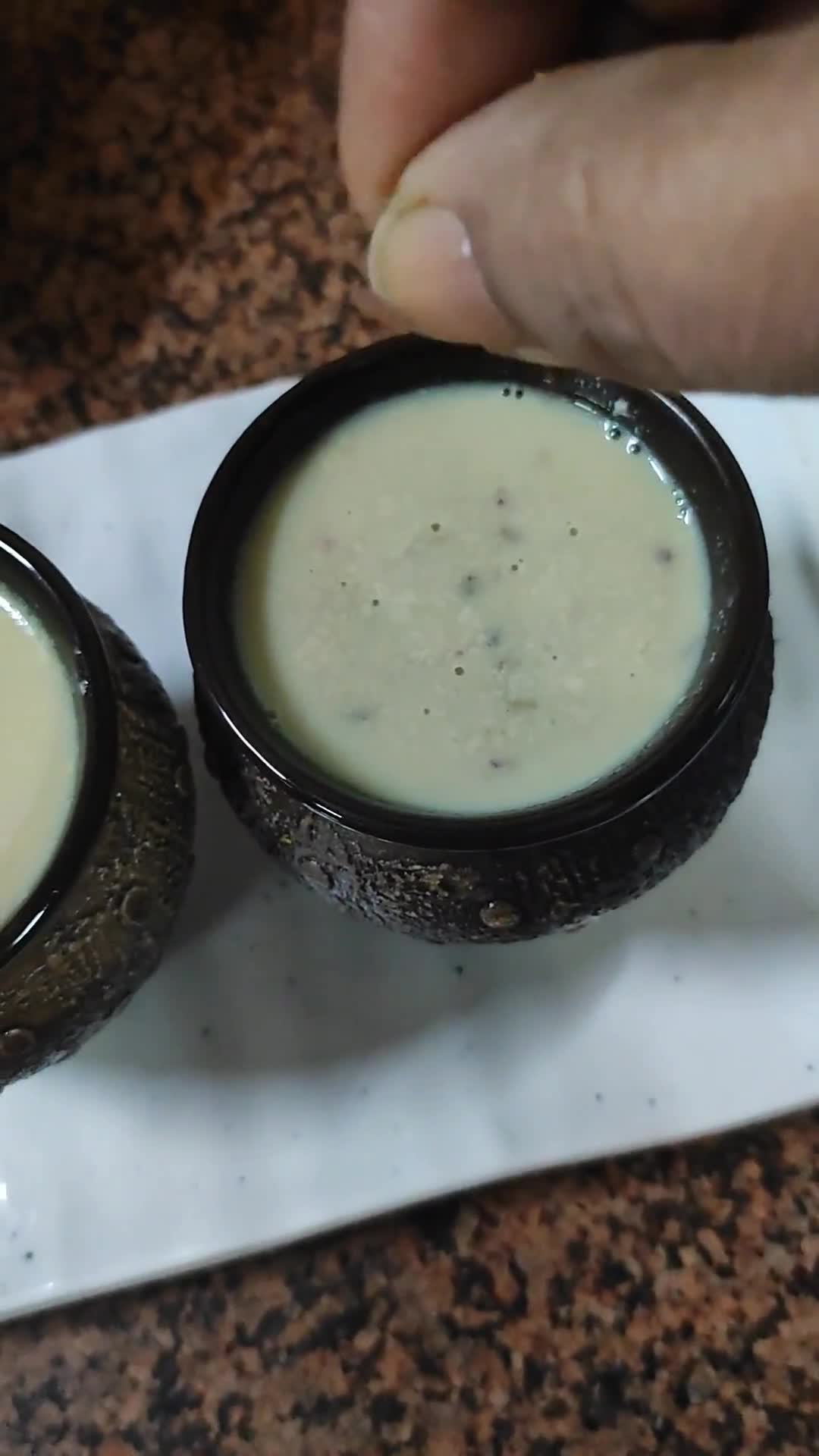 खजूर वाला दूध (Khajoor wala doodh recipe in hindi) रेसिपी चरण 4 फोटो