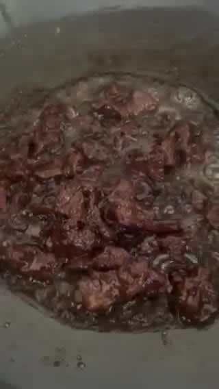 Gambar langkah 3 resipi Daging Masak Kicap.