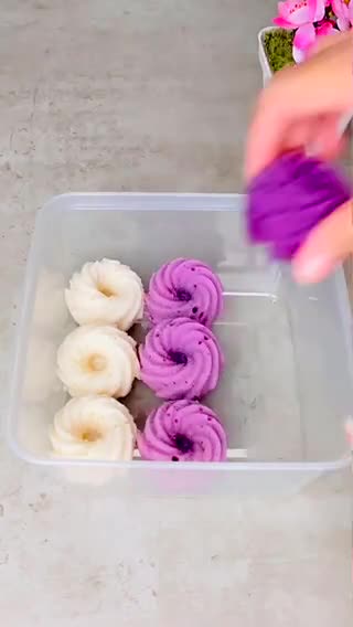 Foto langkah ke 7 dari resep Apem Kukus.