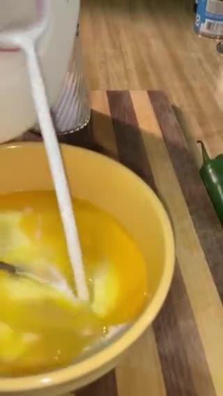 Foto del paso 3 de la receta: Sopitas con Huevo #diademuertos #lacocinadeconsuelo