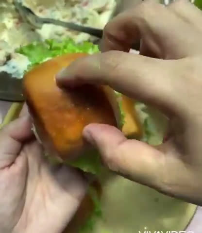 Gambar langkah 5 resipi Mantou Crab Rangoon.