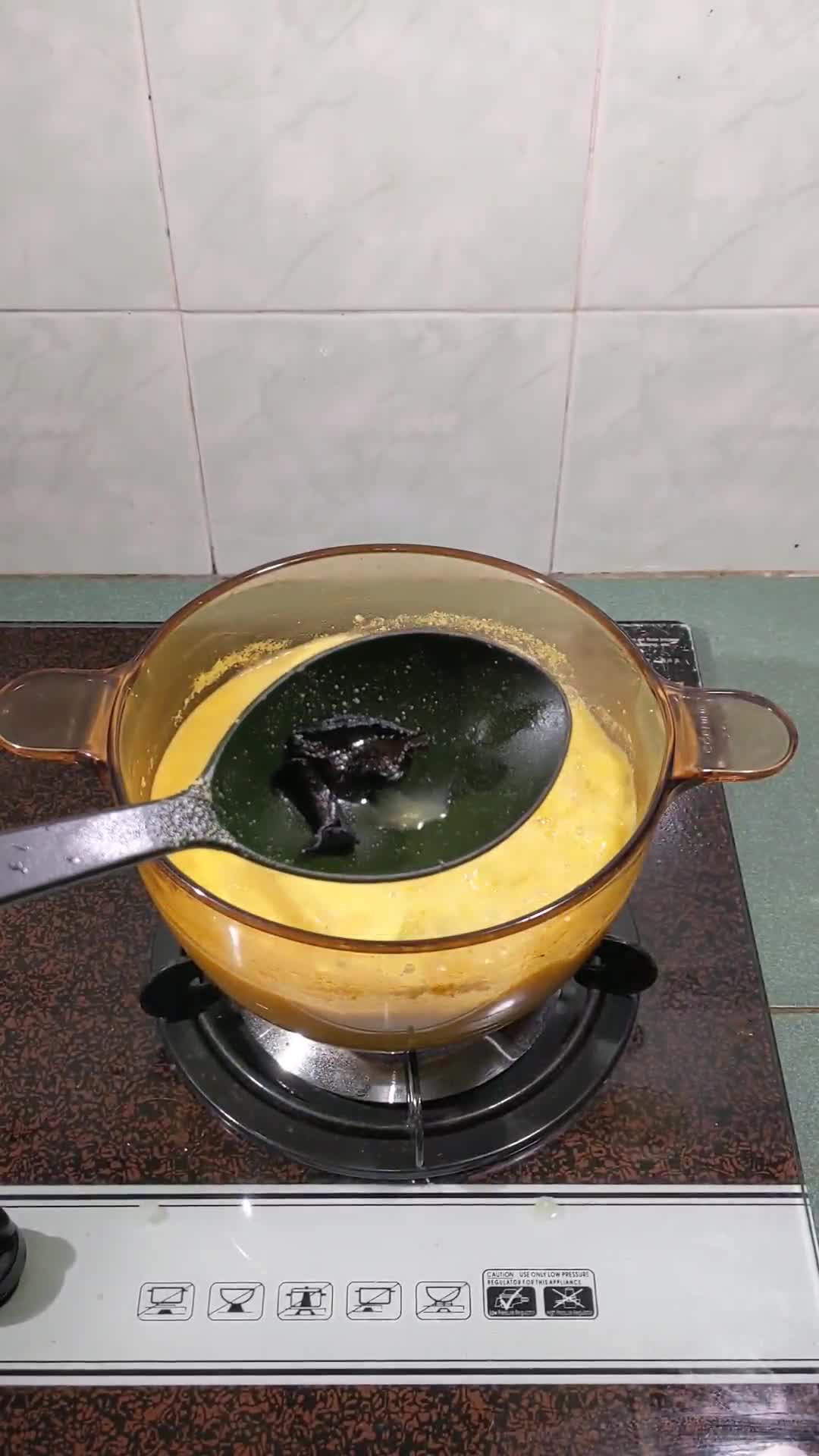 Gambar langkah 4 resipi Masak Lemak Cili Api Labu.
