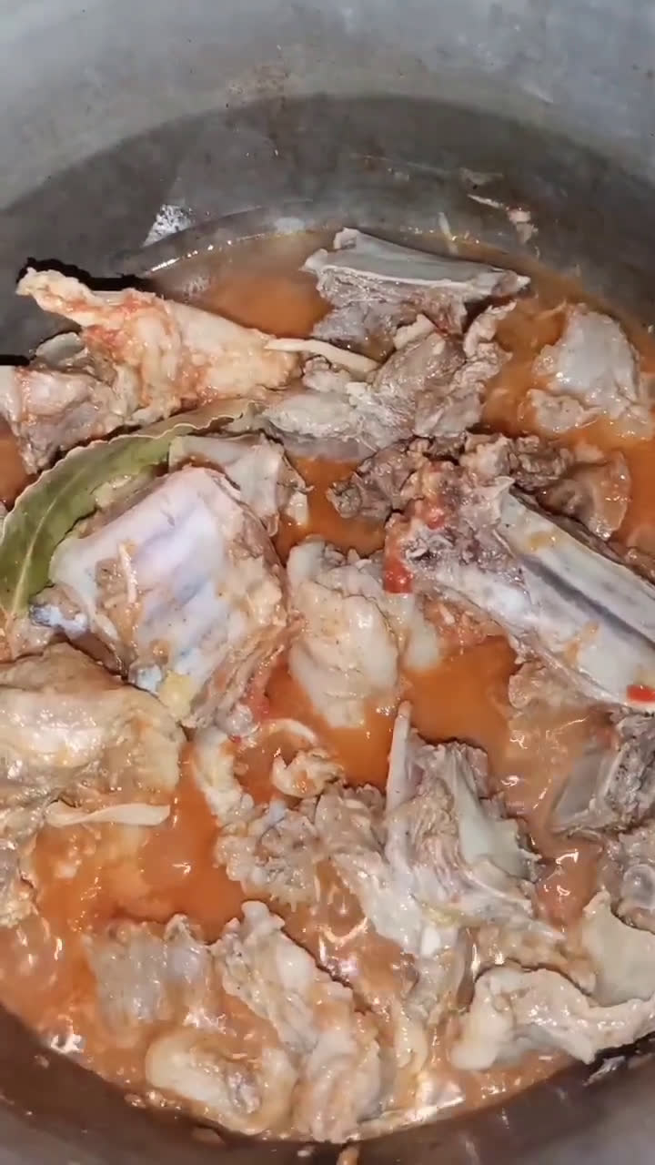 صورة لخطوة 1 من وصفة بطاطا بيوري مع صلصة اللحم