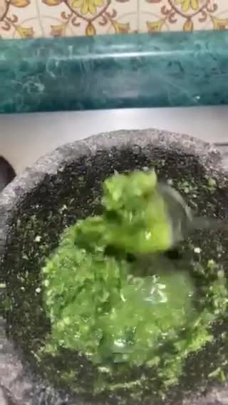 Foto del paso 6 de la receta: Guacamole 🥑 a la Jauregrill