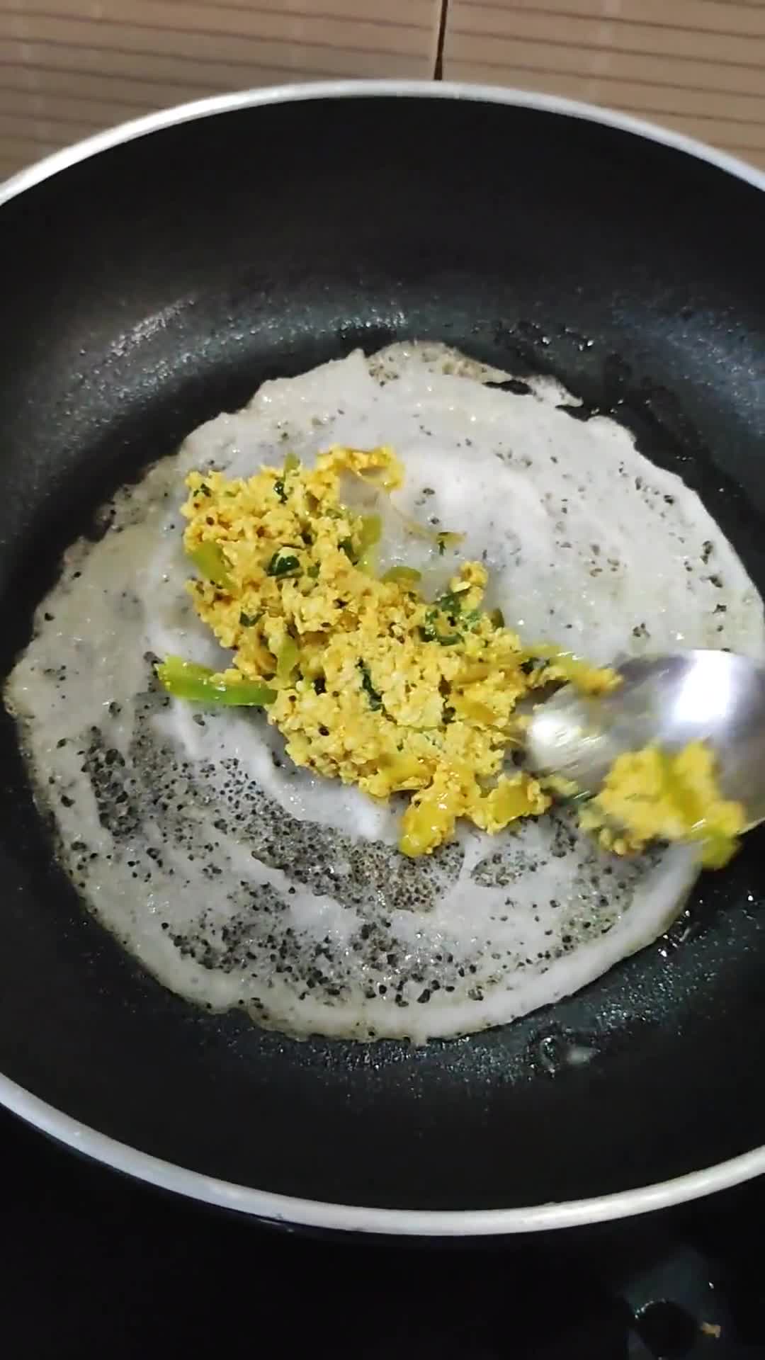तिरंगा पनीर दोसा(tiranga paneer dosa recipe in hindi) रेसिपी चरण 4 फोटो