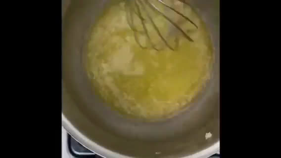 عکس مرحله 1 از دستور قسمت دوم سس سفید لازانیایا همون سس بشامل 👩🏻‍🍳💝