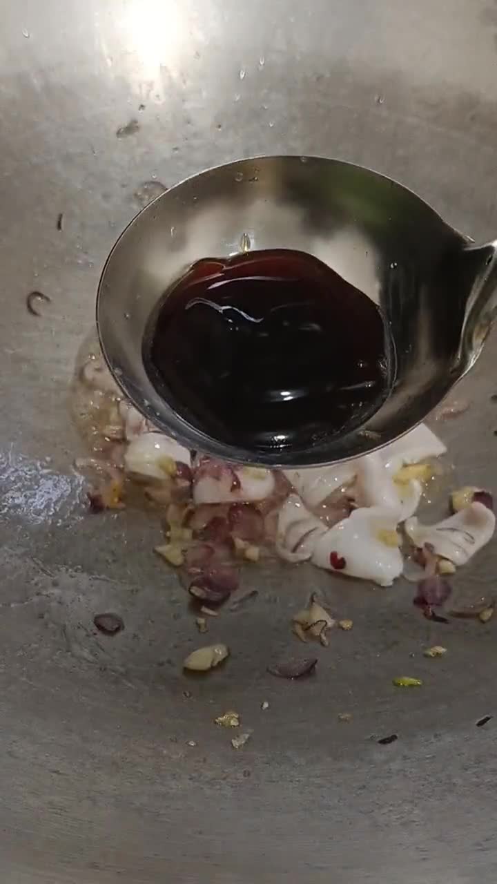 Gambar langkah 2 resipi Kuey Teow Kungfu.