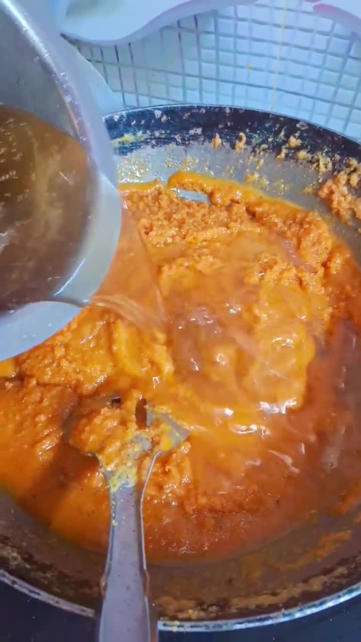 A picture of step 5 of Mohanthal.