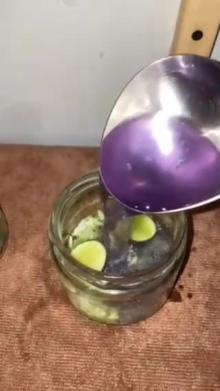 Foto langkah ke 3 dari resep Es Timun Bunga Telang.