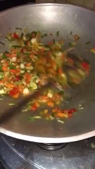 Foto langkah ke 4 dari resep Sambel daun bawang runyah2.