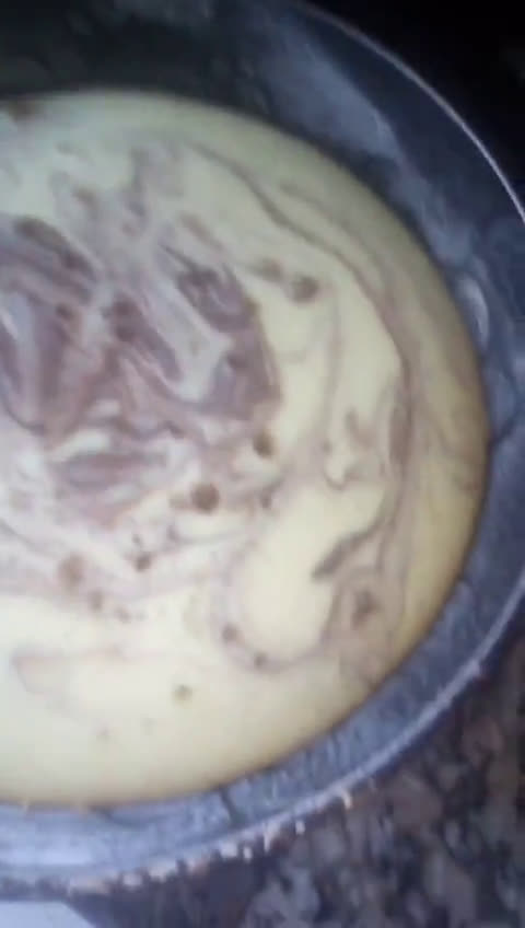 Foto del paso 1 de la receta: Bizcochuelo súper fácil sin leche