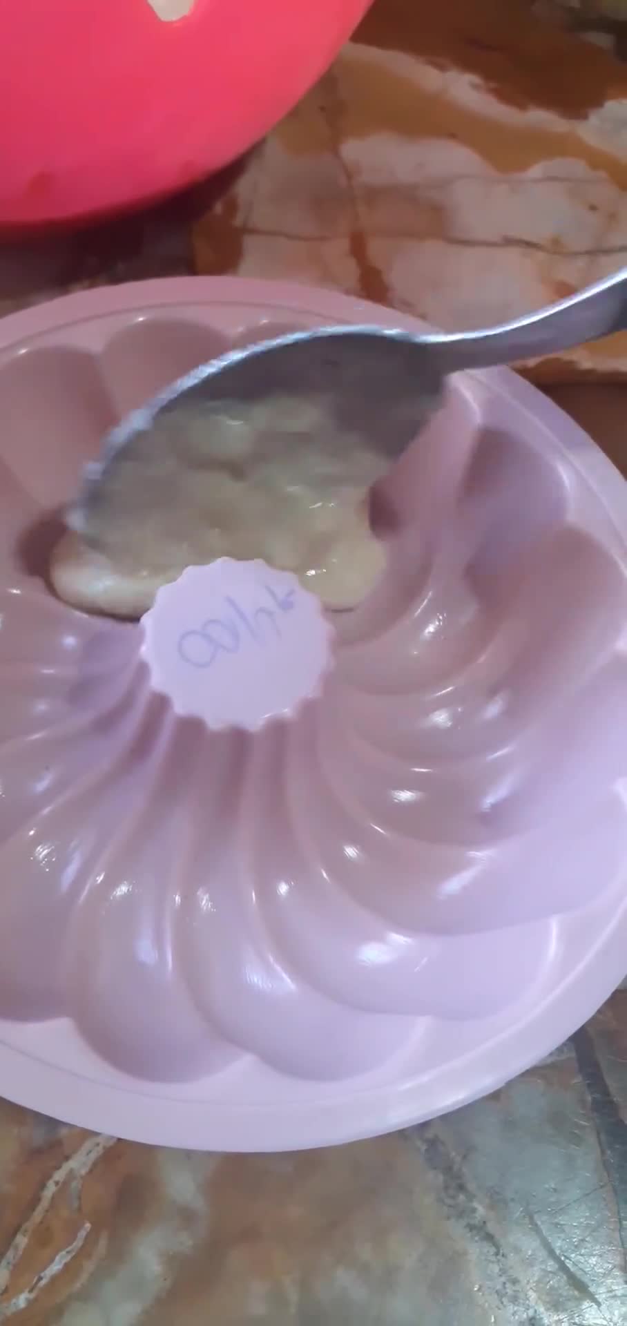 Foto del paso 3 de la receta: Budín de banana sin tacc🍌