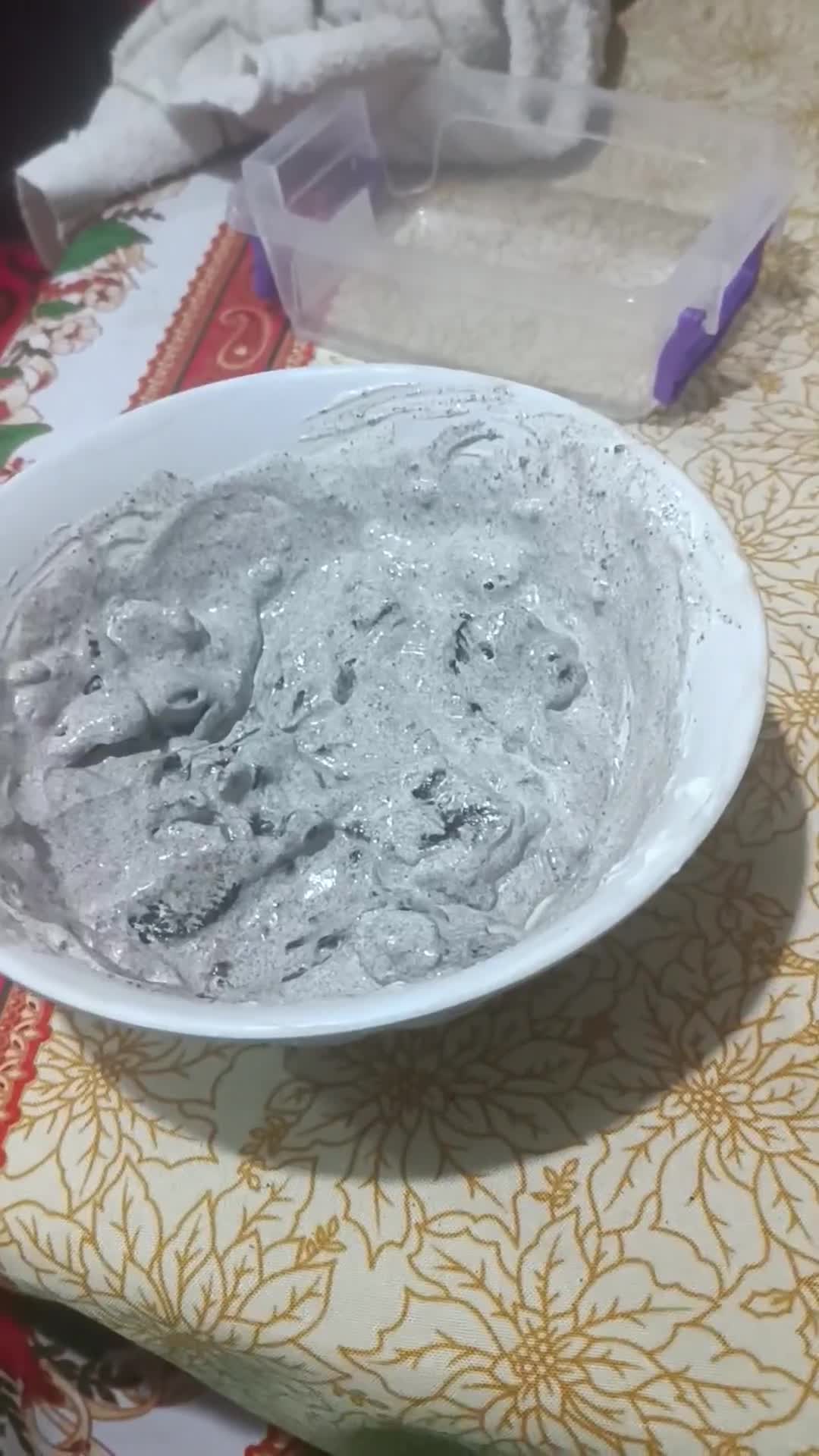 Foto del paso 4 de la receta: Cómo hacer helado de oreo con 2 ingredientes