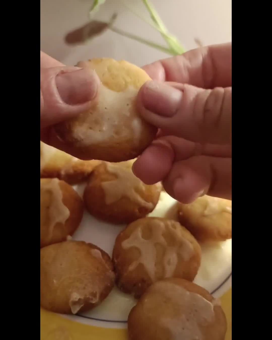 Foto del paso 3 de la receta: Galletitas de limón sin azúcar