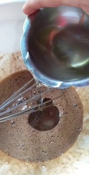 Foto del paso 1 de la receta: Budín de remolacha y banana con glasé de remolacha🤪