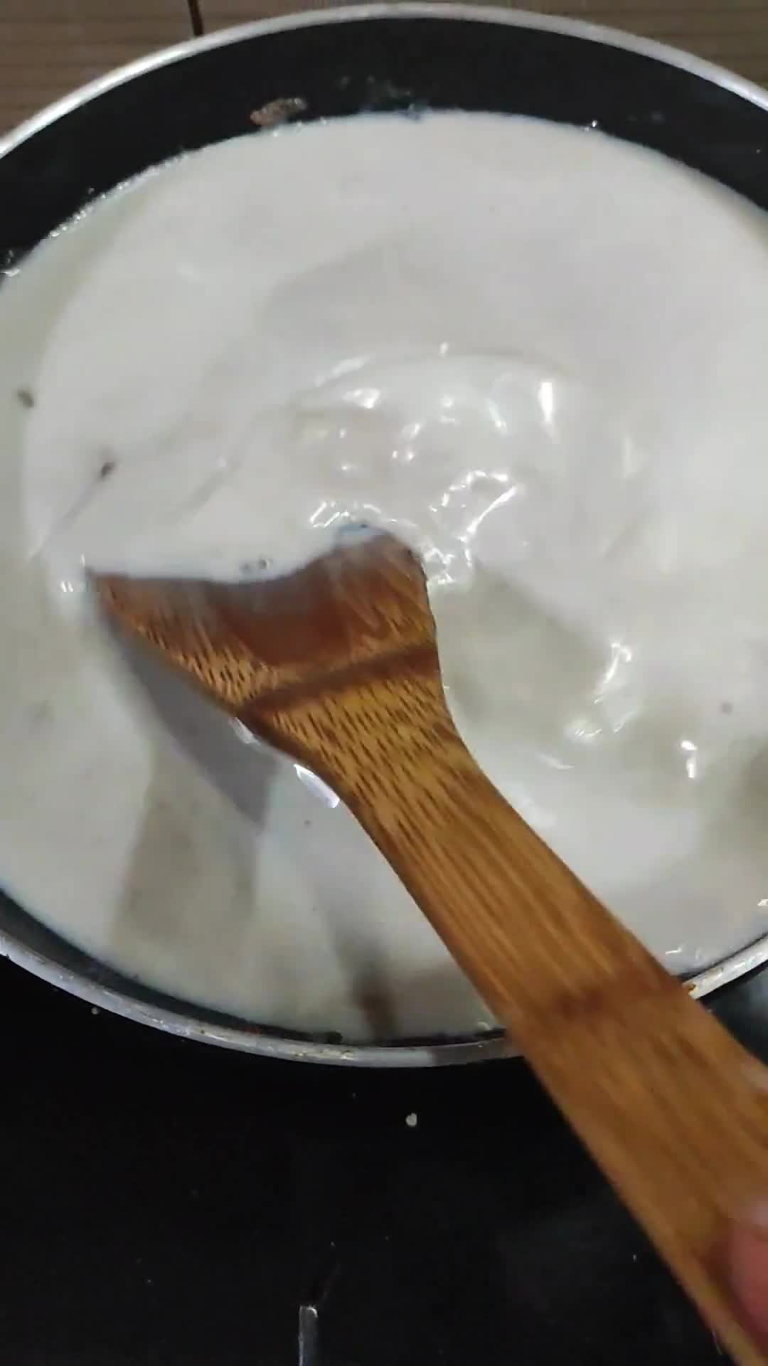 खजूर वाला दूध (Khajoor wala doodh recipe in hindi) रेसिपी चरण 2 फोटो