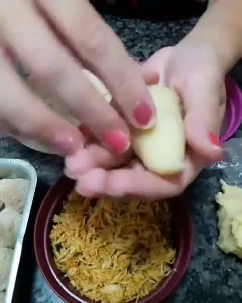 Foto do passo 6 de Coxinha com massa de batata 🍗🥔