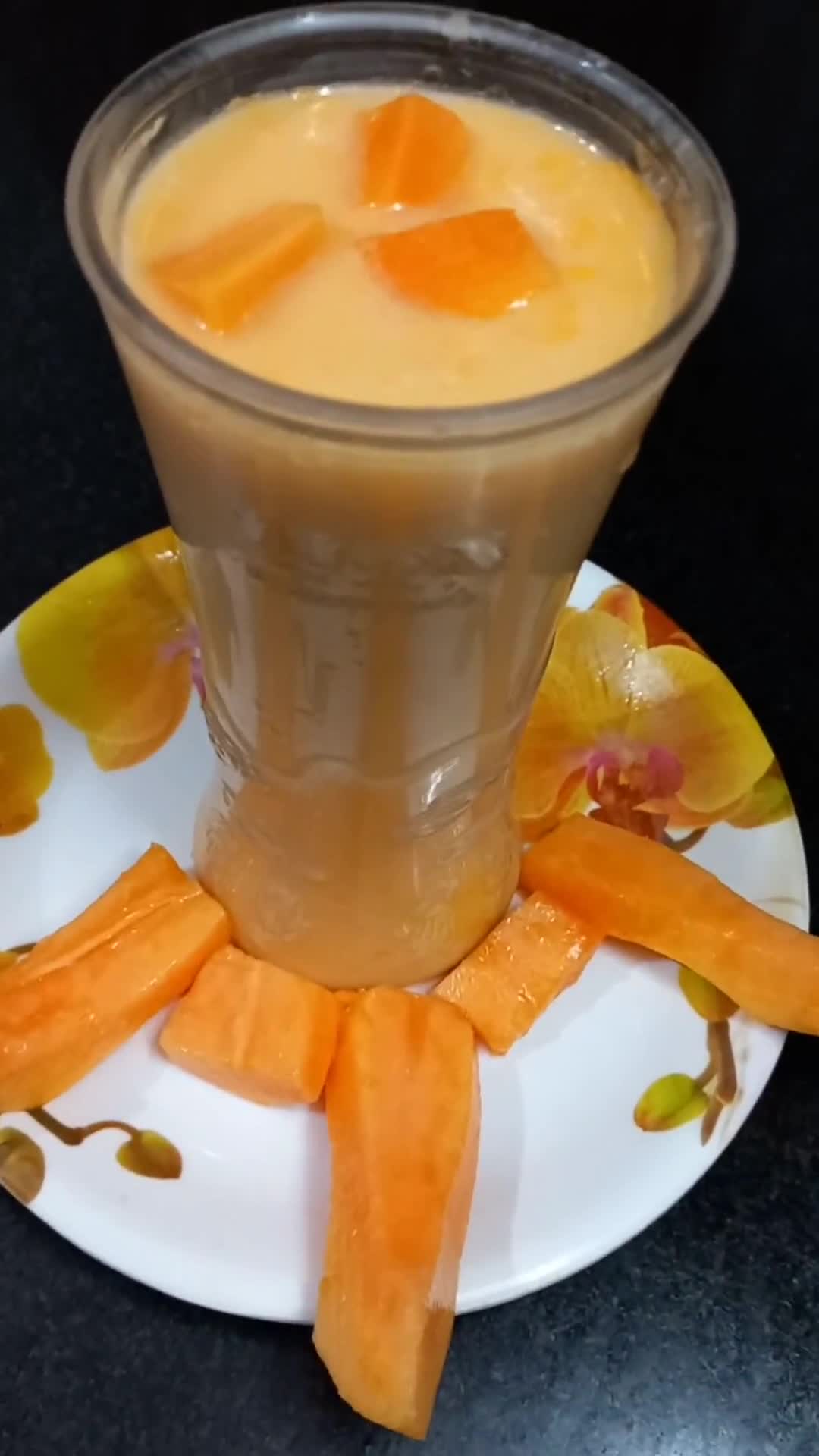 पपीता मिल्क शेक (papita milk shake recipe in hindi) रेसिपी चरण 3 फोटो