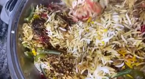 A picture of step 8 of Chicken biryani.