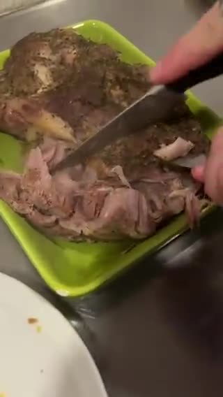 Foto del paso 4 de la receta: Bondiola de cerdo al horno
