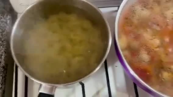 Foto del paso 3 de la receta: Fideos con salsa de vegetales y pollo