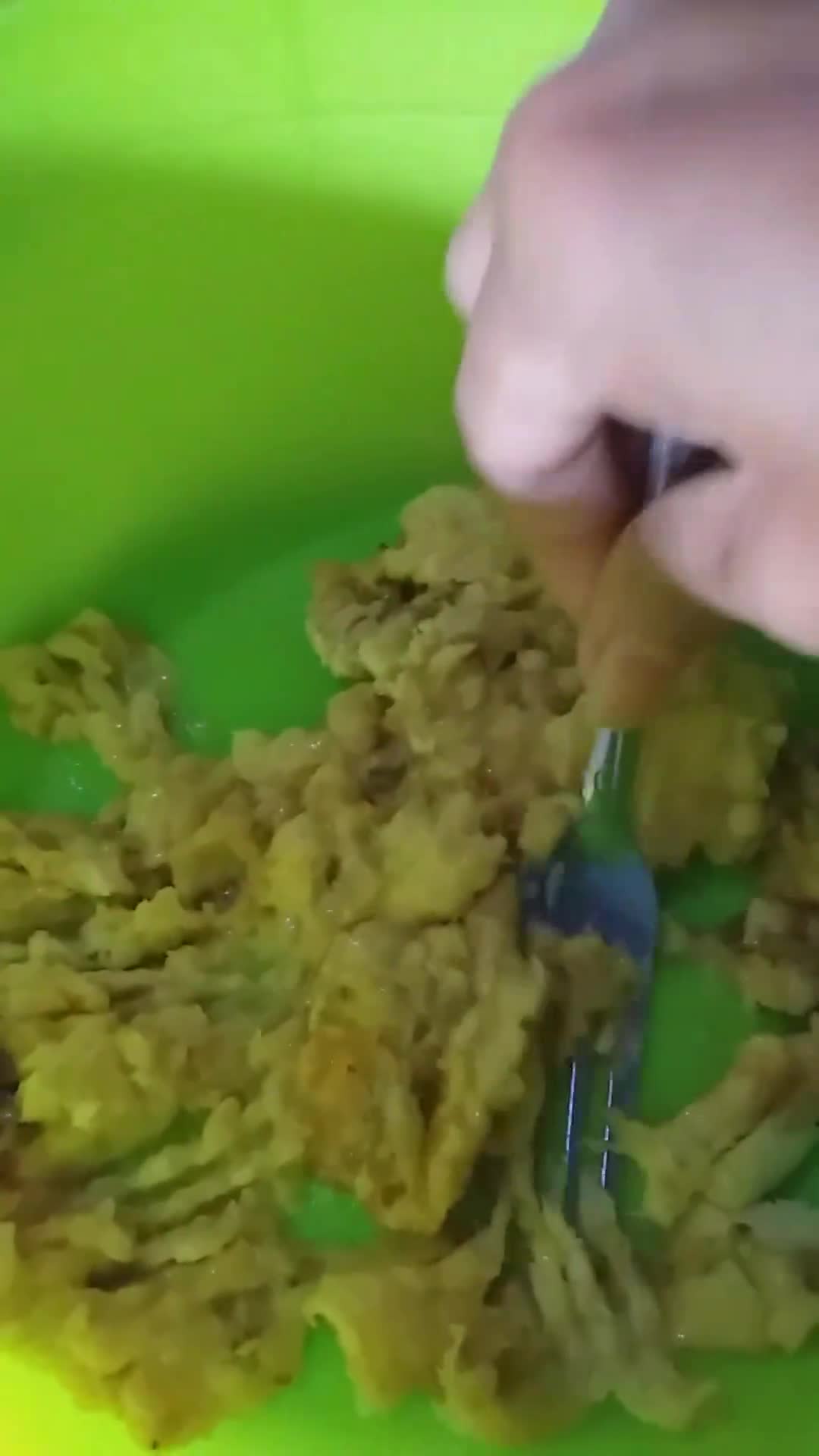 Foto langkah ke 3 dari resep Muffin pisang (panggang & kukus).