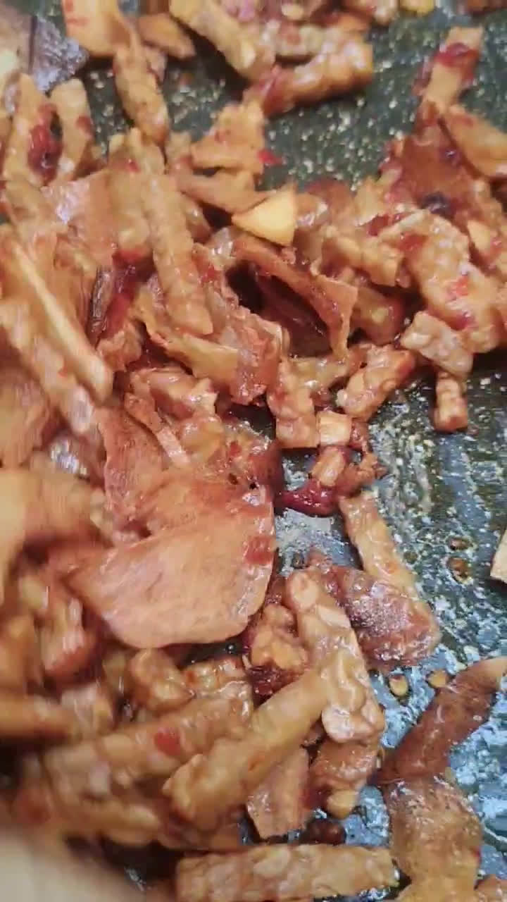 Foto langkah ke 4 dari resep Kering Kentang dan Tempe.