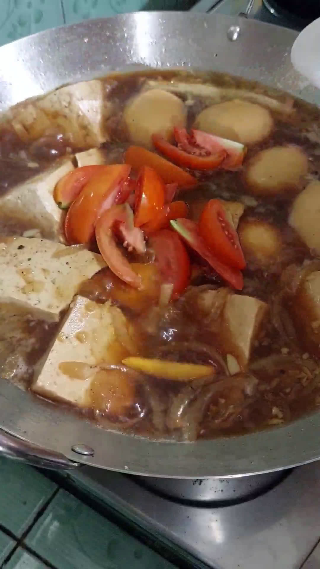 Foto langkah ke 8 dari resep Semur Telur Tahu Simpel.