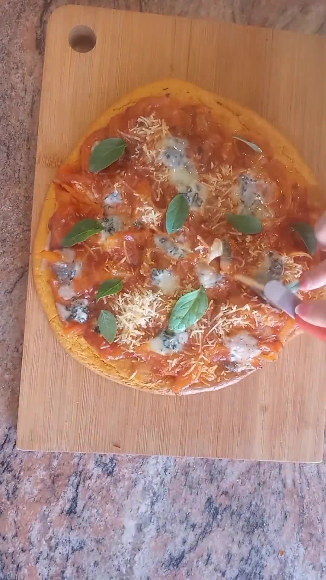 Foto del paso 2 de la receta: Pizza con base de Zanahoria 🍕 🥕