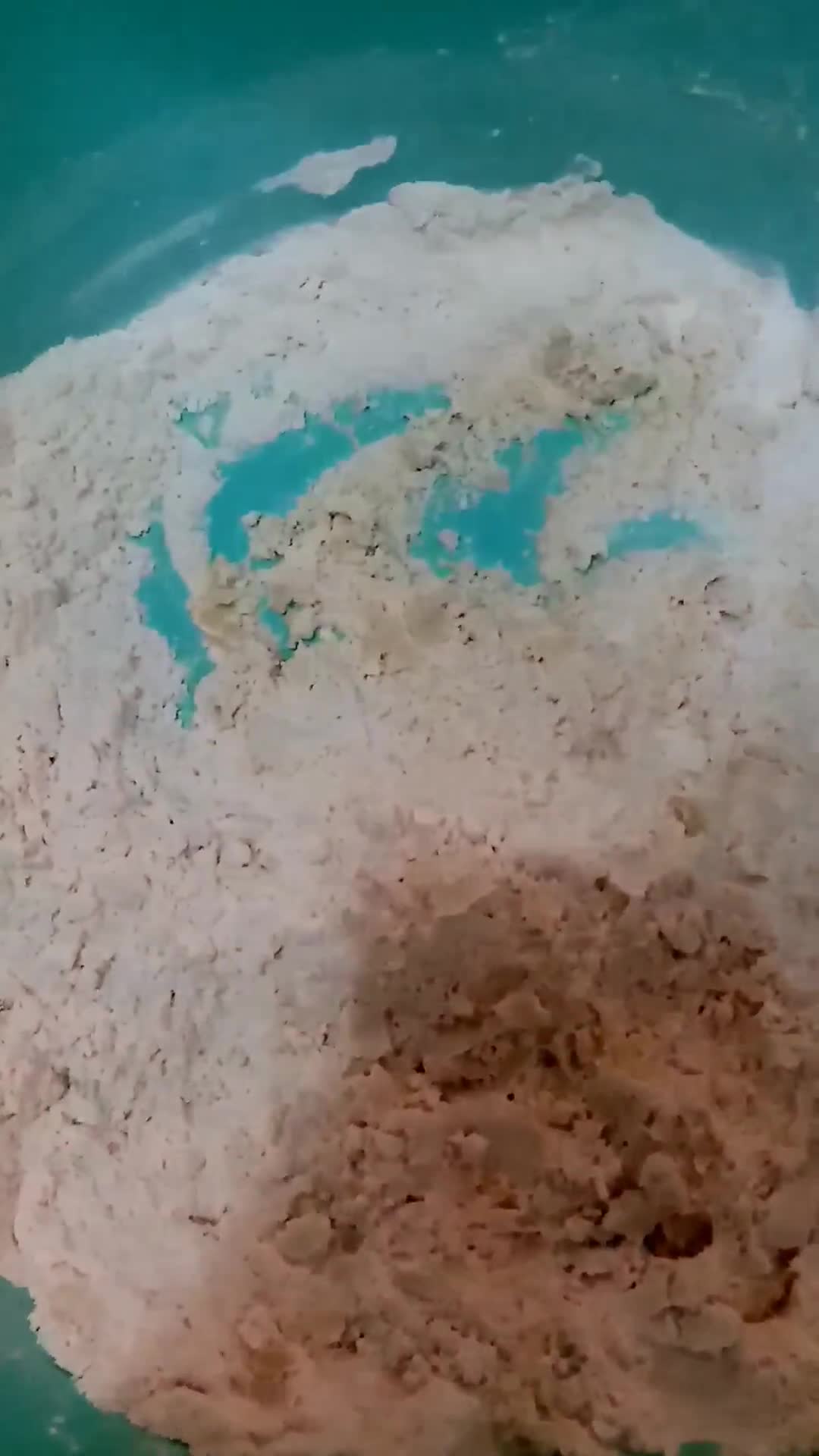صورة لخطوة 10 من وصفة عجينة هشه وطريه تستعمل لكل أنواع الموالح 🤤🤩