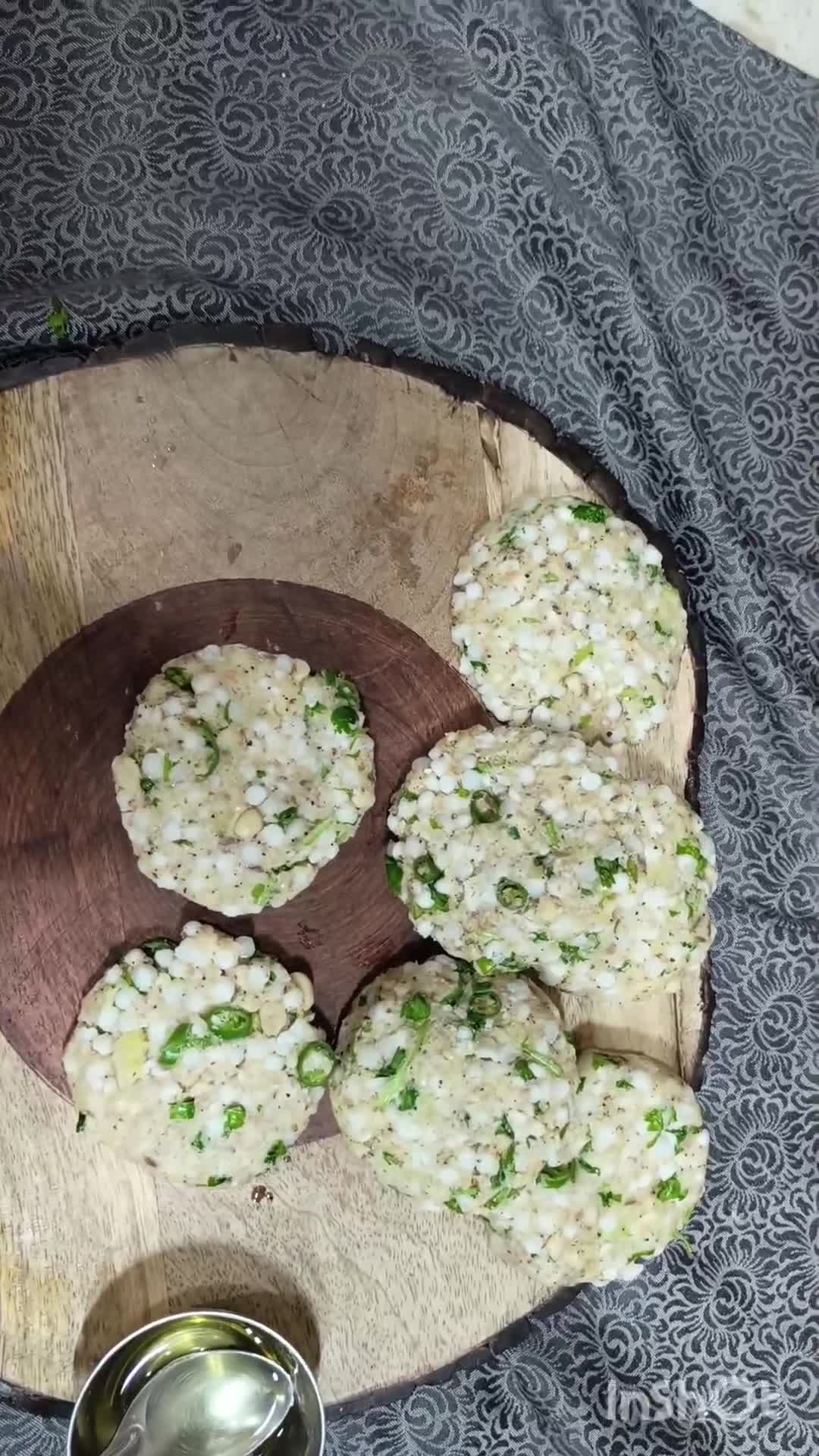 अष्टमी स्पेशल फलाहारी थाली (Ashtmi Special Falahari Thali Recipein Hindi) रेसिपी चरण 7 फोटो