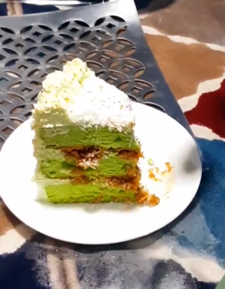 Foto langkah ke 7 dari resep Batik klepon Cake.