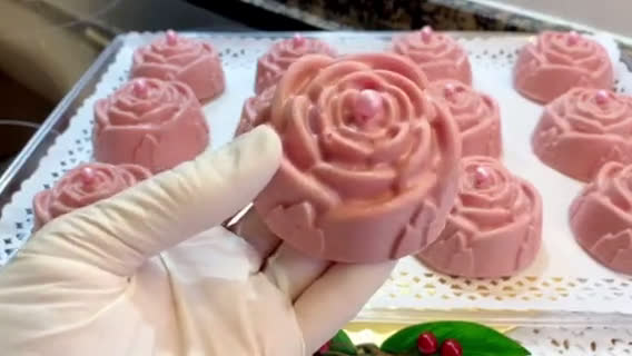 Foto del paso 20 de la receta: “Flores de chocolate” rellenas con crema de coco