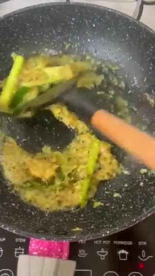 Foto langkah ke 3 dari resep Opor ayam mudah dan enak.