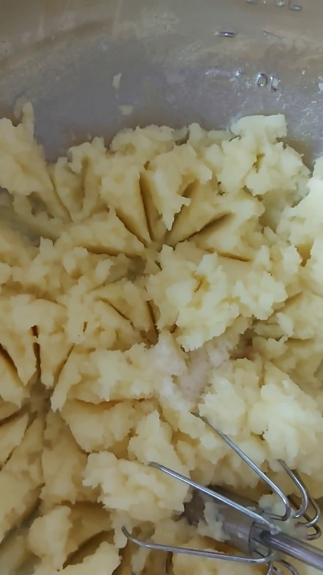 Gambar langkah 4 resipi Mashed potato ala² kfc.