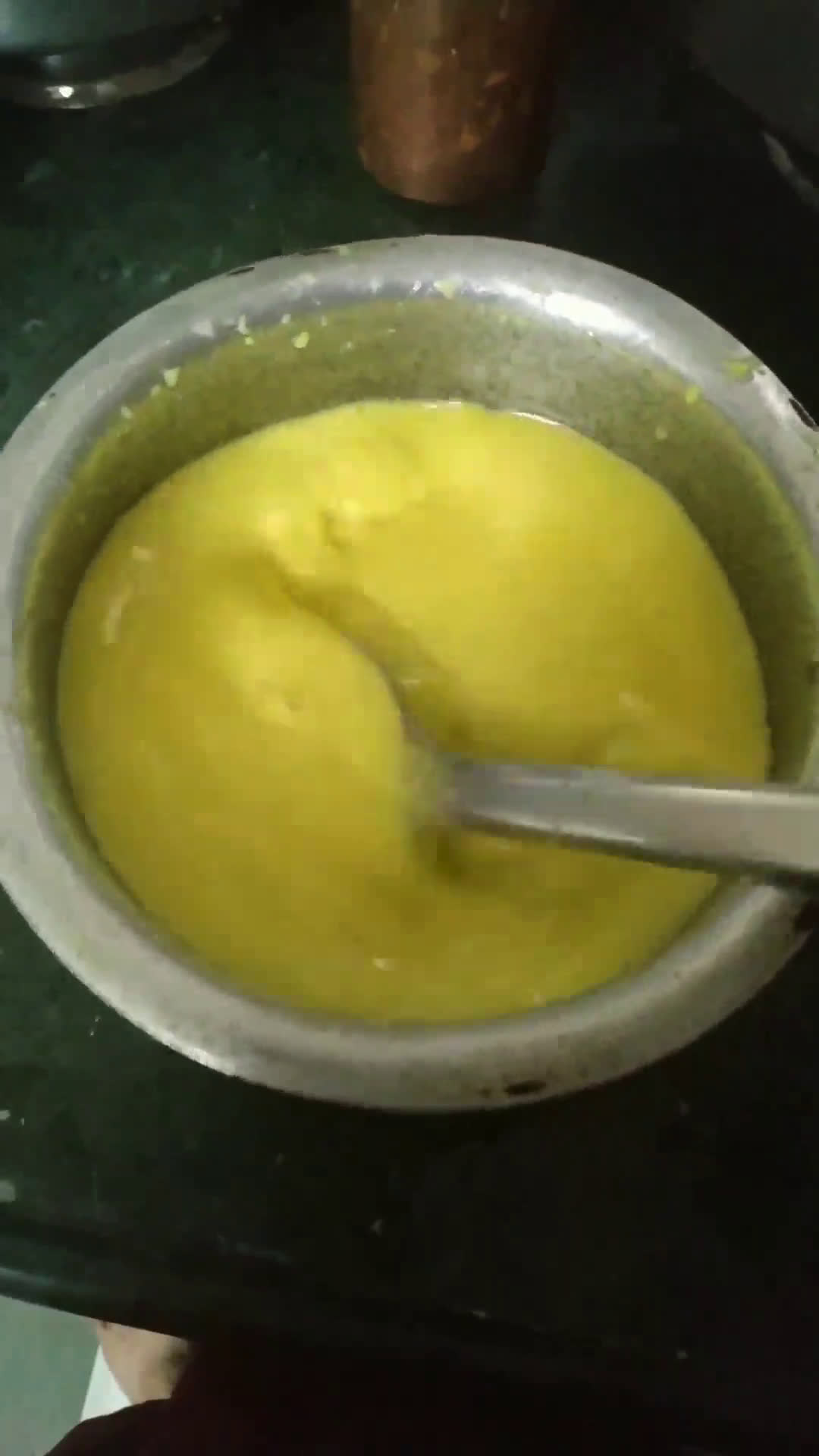 नारळाच्या दुधाच्या रसातील तांदळाचे शिरवळे (tandalache shirvale recipe in marathi) रेसिपी स्टेप 3 फोटो 