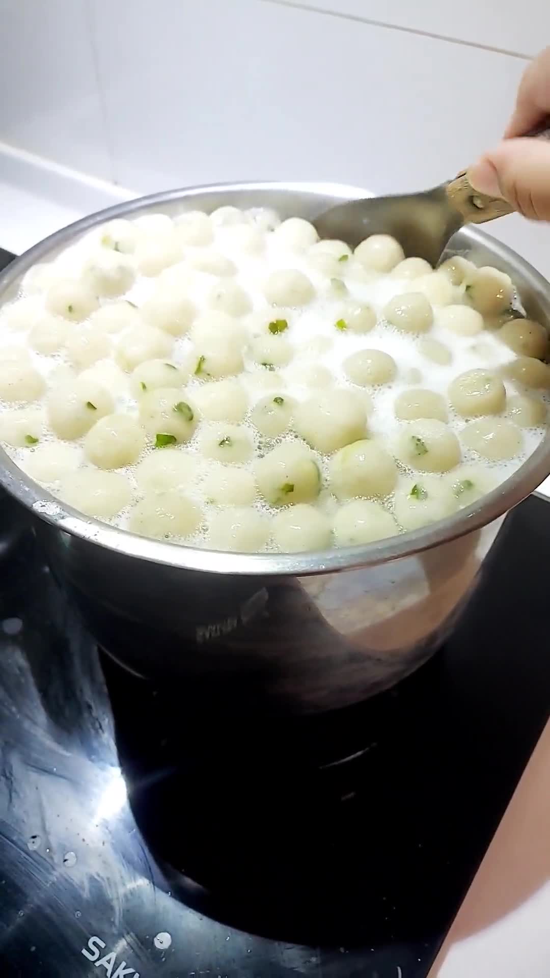 Foto langkah ke 3 dari resep Cilok empuk &kenyal.