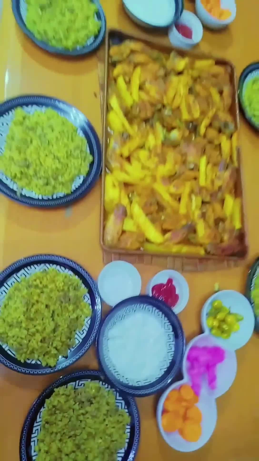 صورة لخطوة 1 من وصفة جنحان دجاج مع بطاطا